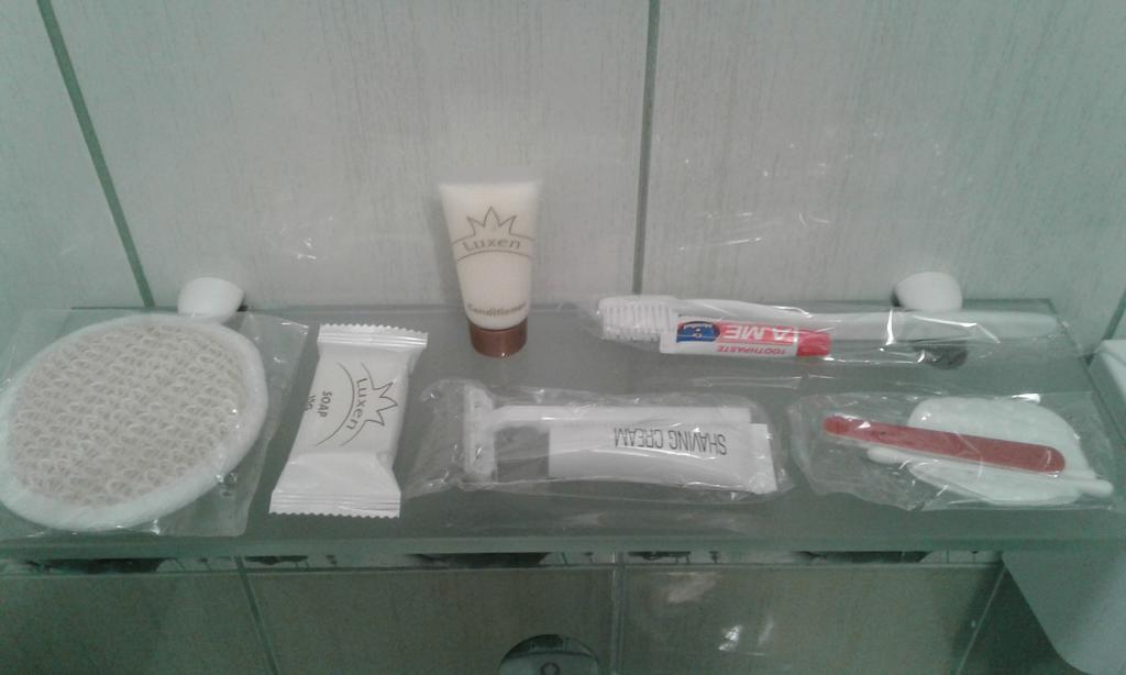 Viesu Maja Ezerkalns Hotell Krāslava Exteriör bild